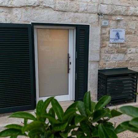 Il Canto Della Sirenetta Trani Exterior foto